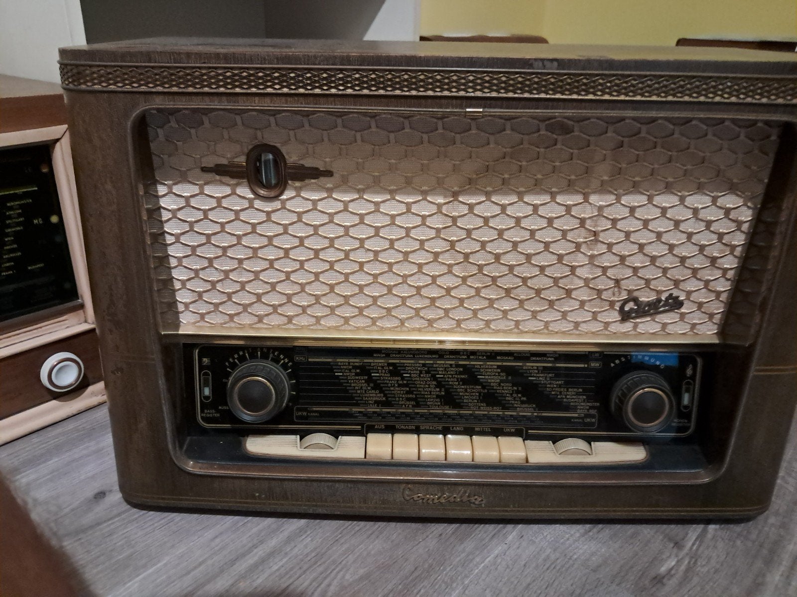 Vintage radio, Antiquités & Art, Antiquités | TV & Hi-Fi, Enlèvement