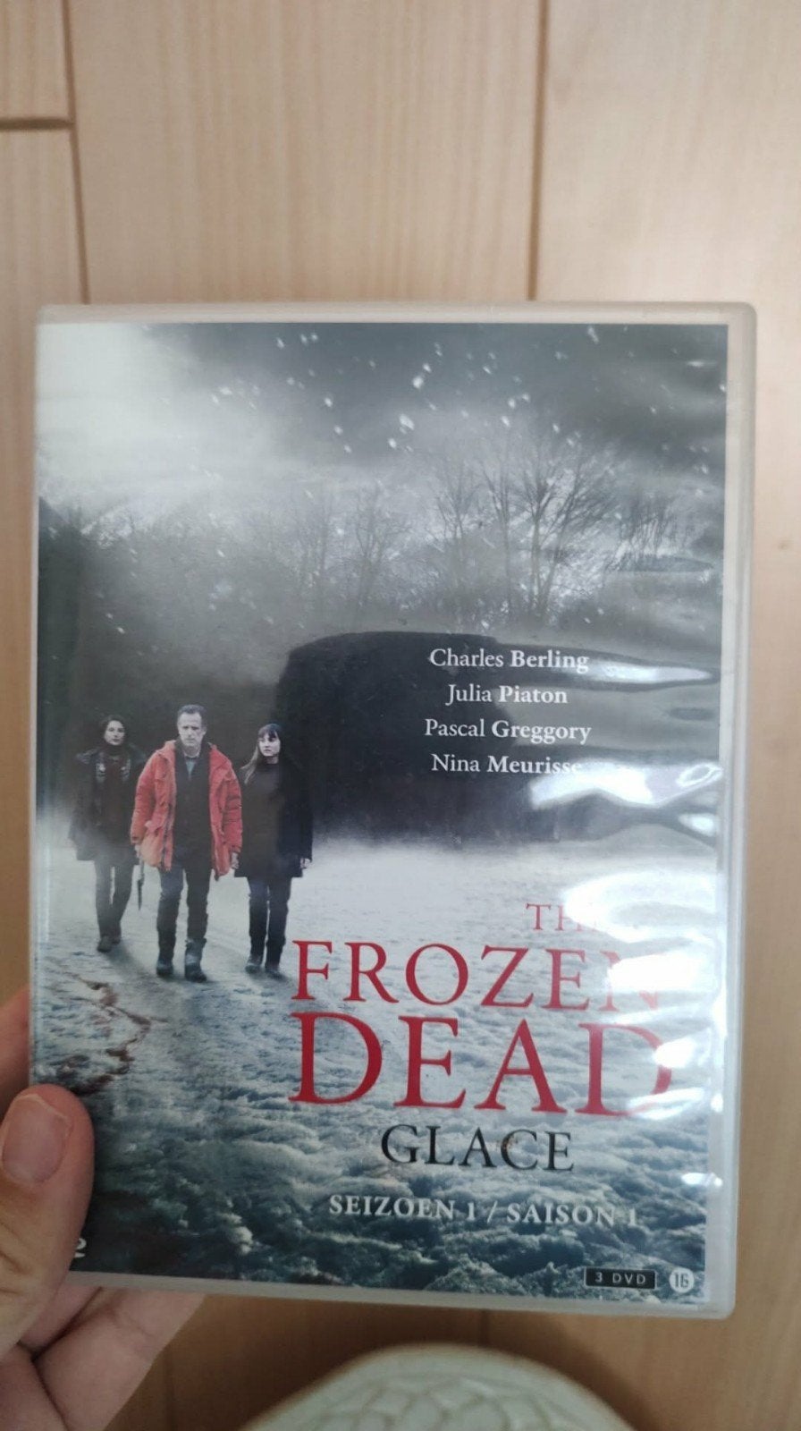 The Frozen Dead/Glace complete serie 1.
3 dvd's Frans gespro, Cd's en Dvd's, Horror, Seizoen 1, Nederlands, Ophalen of Verzenden