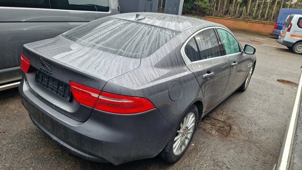 ✅Jaguar XE 2.0d is voor opmaak - onderdelen/Motor start niet, Automaat, Achterwielaandrijving, Euro 6, 4 cilinders