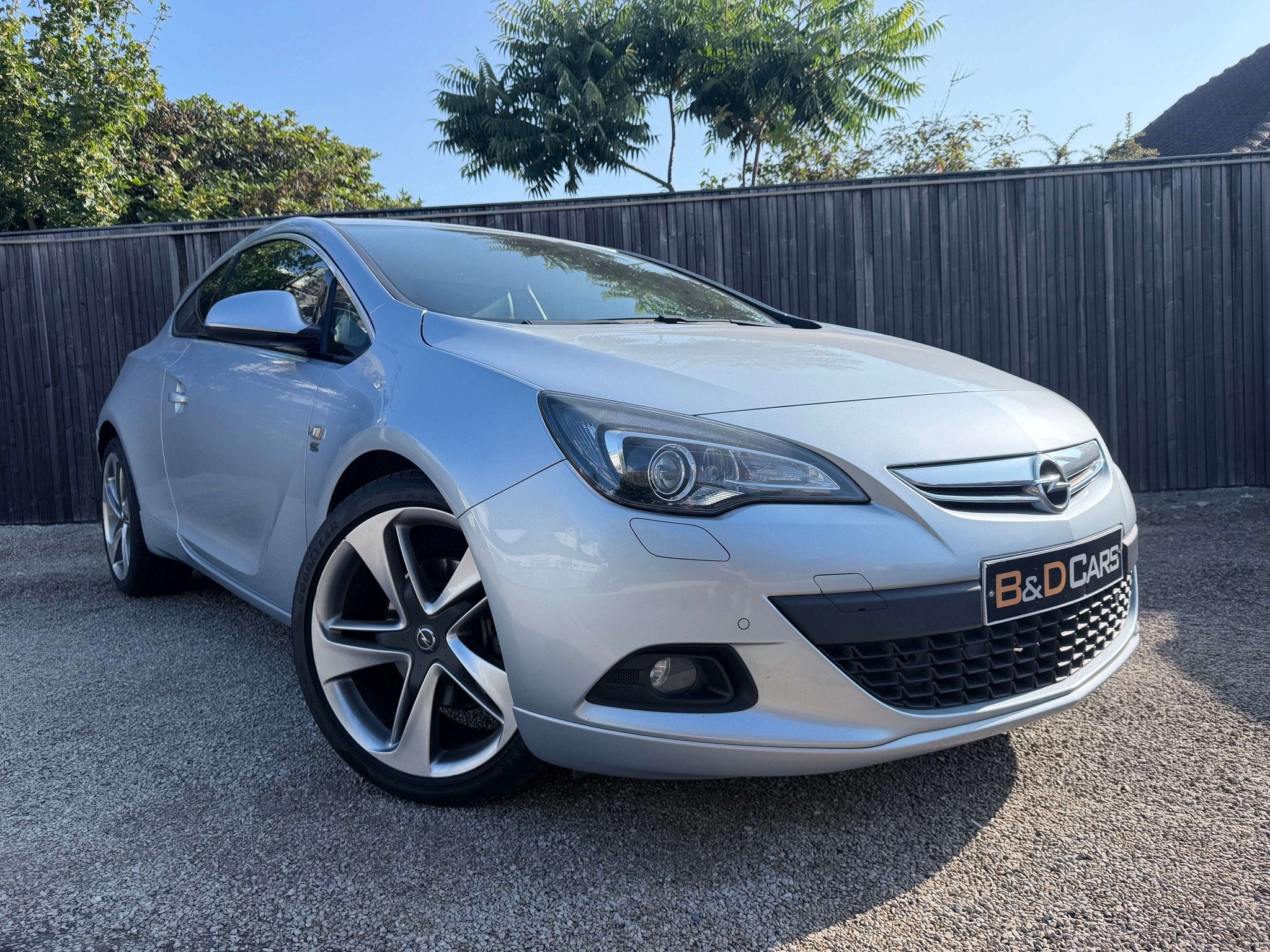 Opel Astra GTC 1.4 Turbo OPC-Line 1steHAND/1MAIN, Electronic Stability Program (ESP), Euro 6, Entreprise, 149 g/km