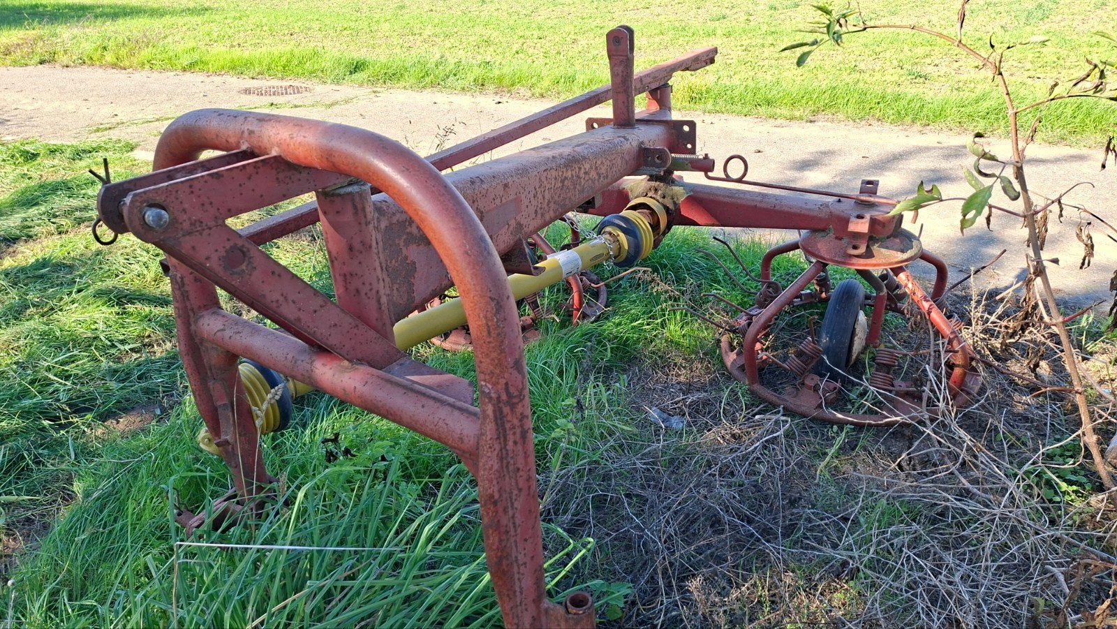 schudder met twee molens en vrij nieuwe cardanas, Zakelijke goederen, Ophalen, Akkerbouw