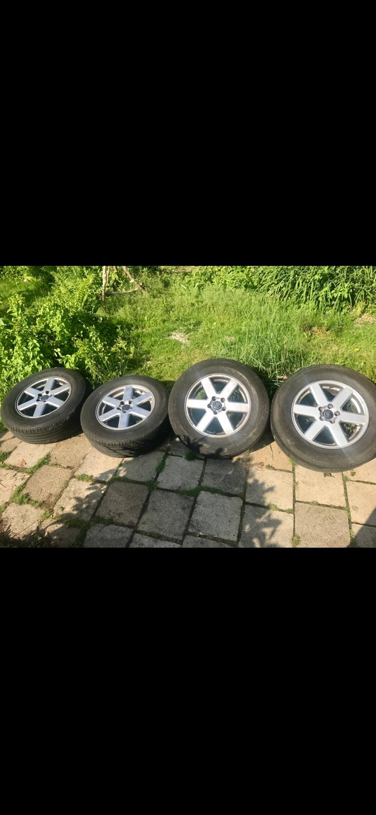 JANTES VOLVO D'ORIGINE AVEC PNEUS D'ÉTÉ HANKOOK 235/65/17, Pneus et Jantes, Pneus été, 17 pouces, Enlèvement