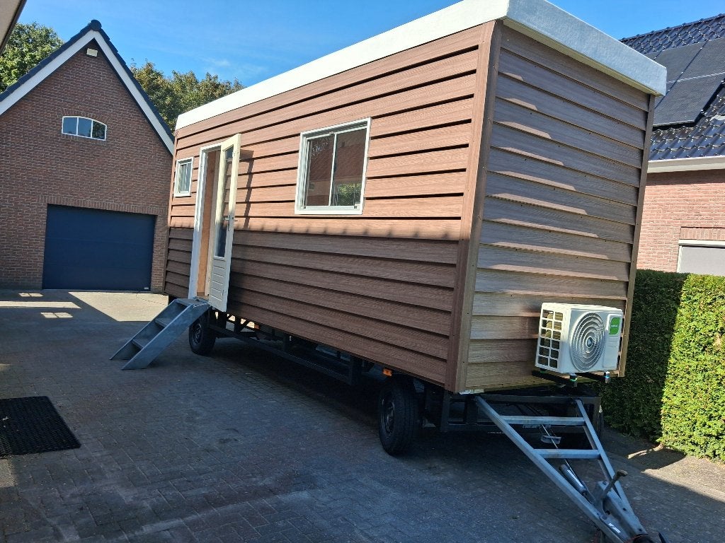 Tiny House op schamelwagen met airco op kenteken, Caravans en Kamperen