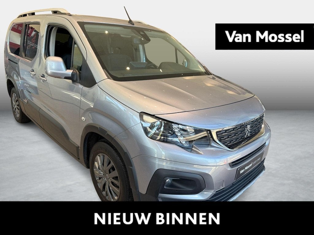 Peugeot Rifter 1.5 BlueHDi 100 S/S Allure Long 7pl, Autos, Electronic Stability Program (ESP), Achat, 1250 kg, Entreprise