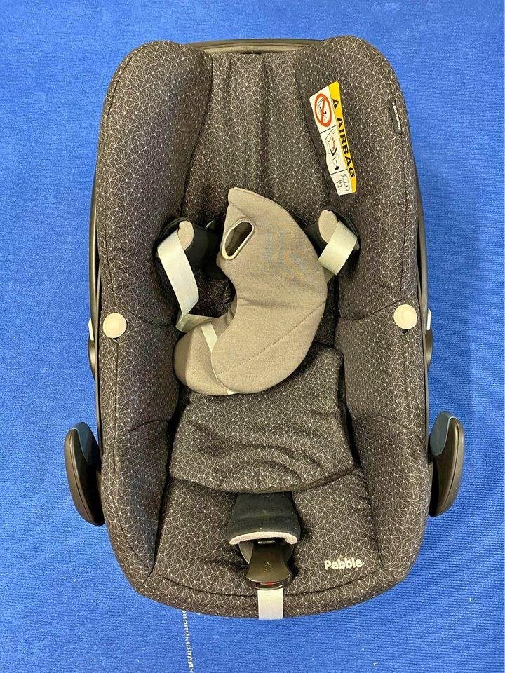maxi cosy pebble-familyfix, Ophalen, Zo goed als nieuw, Isofix