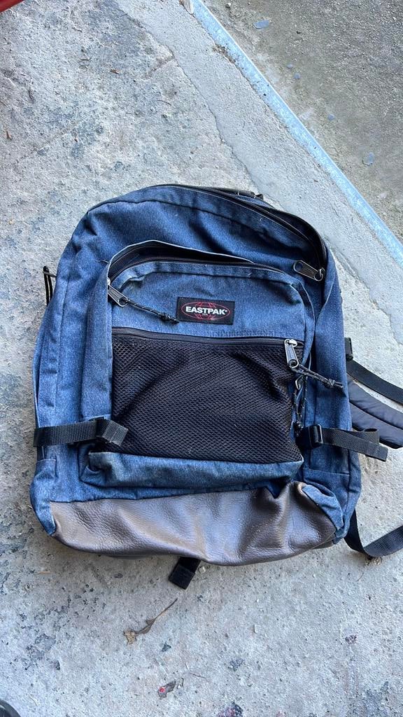 Sac a dos eastpak, Enlèvement ou Envoi