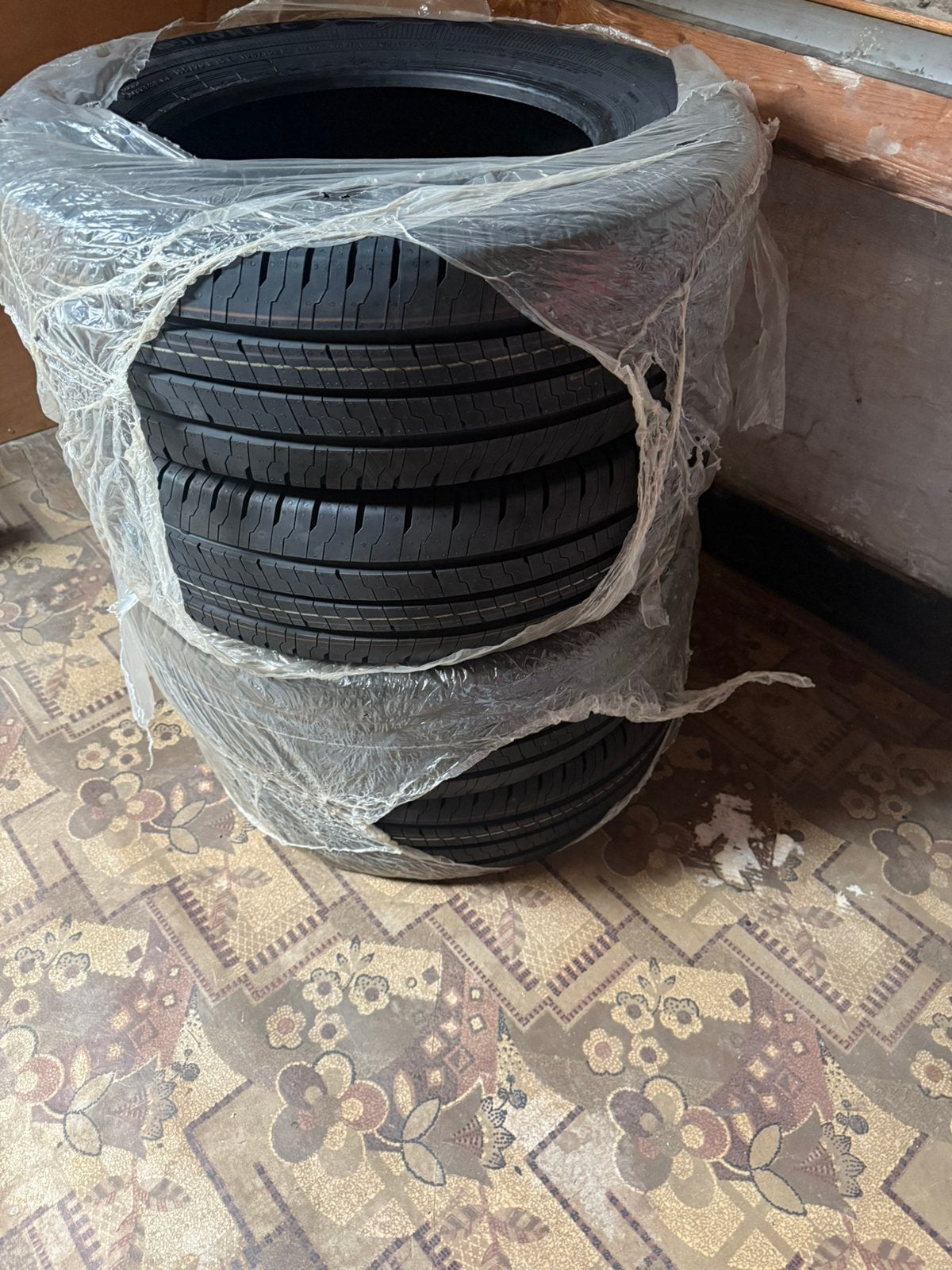 Continental VanContact Eco: 195/70 R15 104R zomerbanden, Enlèvement ou Envoi, Pneus été, Pneu(s)