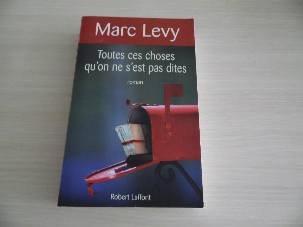 TOUTES CES CHOSES QU'ON NE S'EST PAS DITES     MARC LEVY, Boeken, Europa overig, Ophalen of Verzenden, Zo goed als nieuw, Marc Levy
