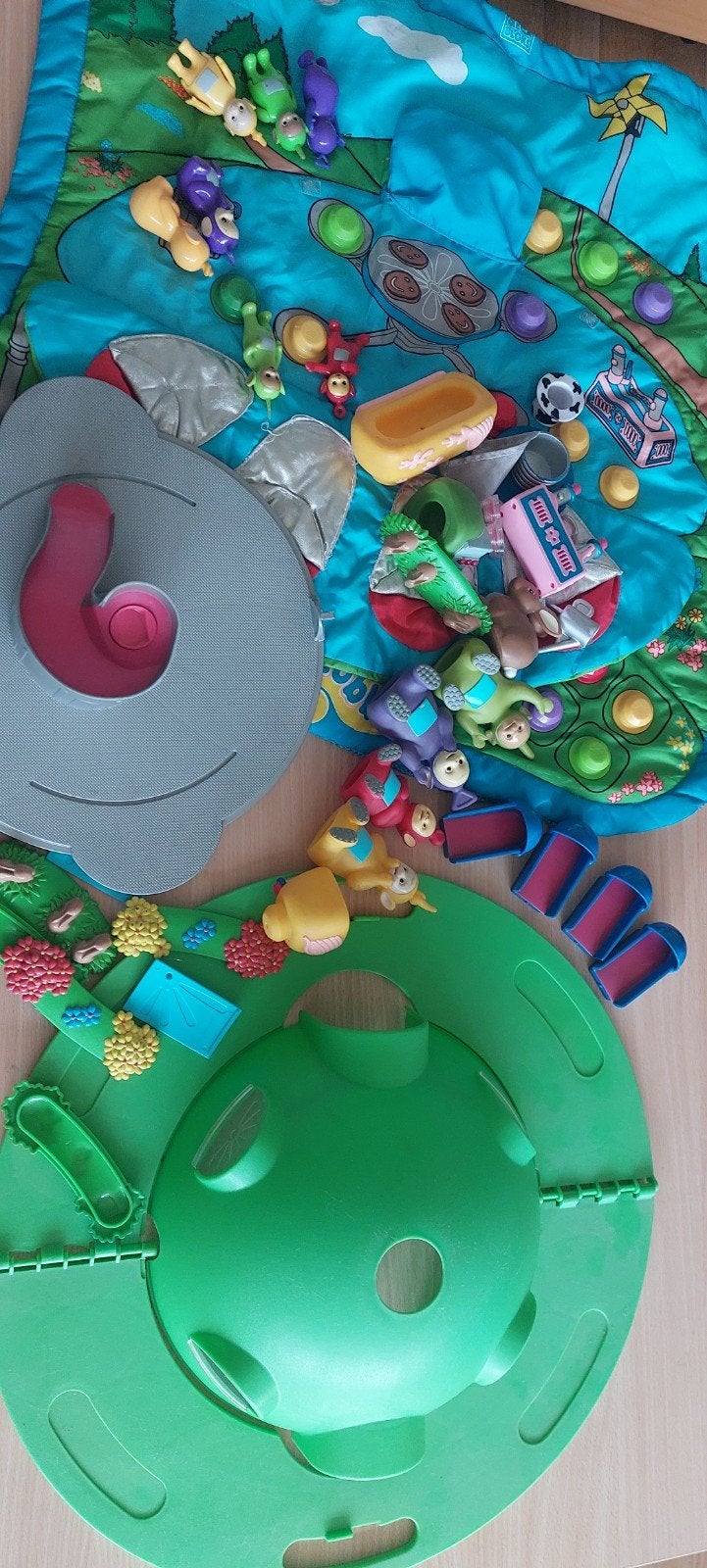 Teletubbie, Ophalen