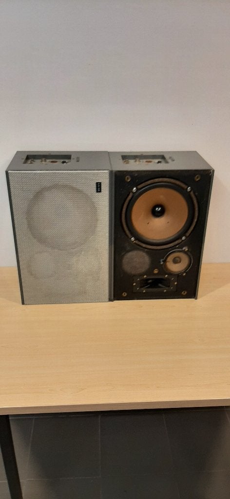 Klein and Hummel 127 3Z Klein & Hummel Active Monitors, Enlèvement, Utilisé