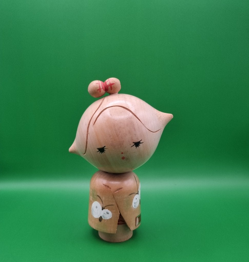 Mooie Chōchō kokeshi van Yamagishi Masayoshi, Hout, Geschilderd, Ophalen of Verzenden, 15 cm