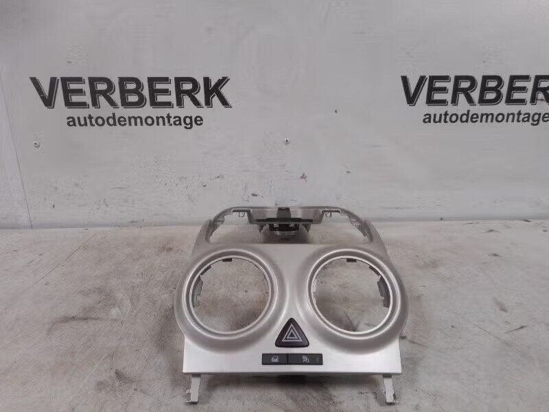 DASHBOARD DEEL Opel Corsa D (01-2006/12-2014) (13295009), Bahnhofsplatz 65423 Rüsselsheim am Main, DE, Enlèvement ou Envoi, Opel