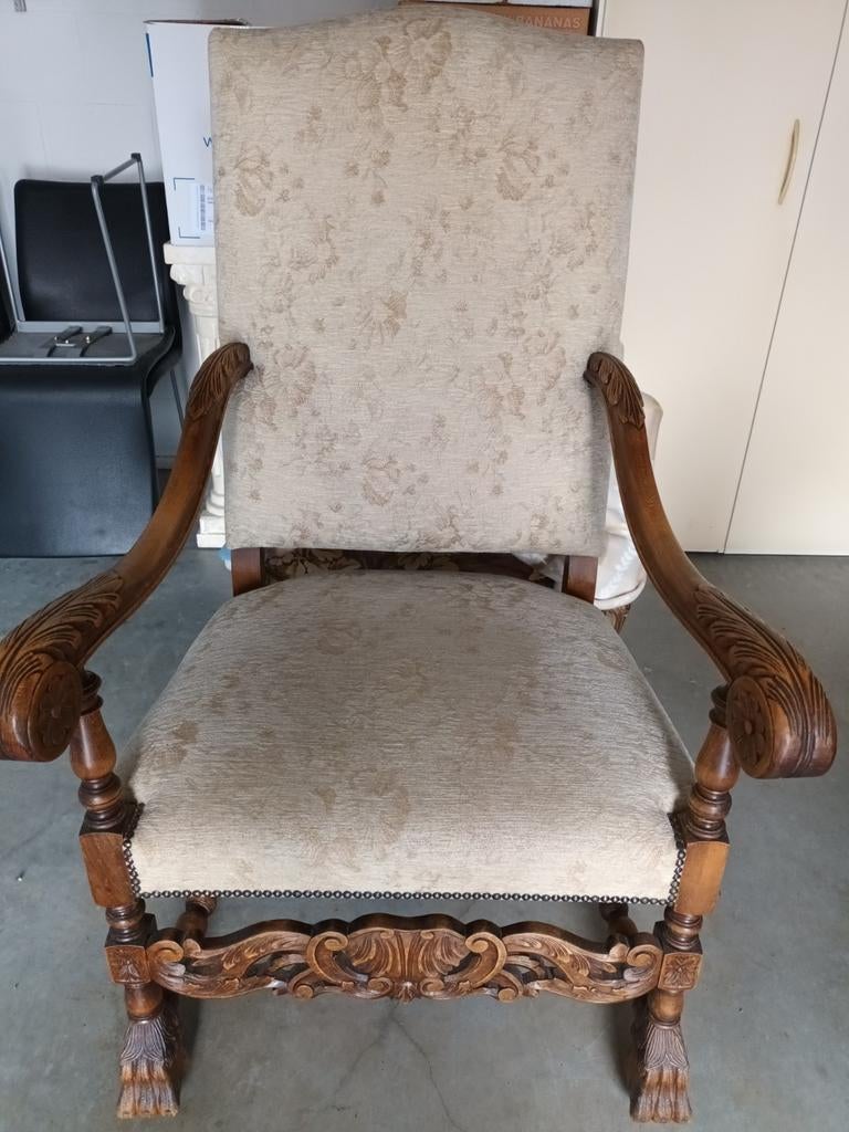 Barok stijl zetel, Enlèvement