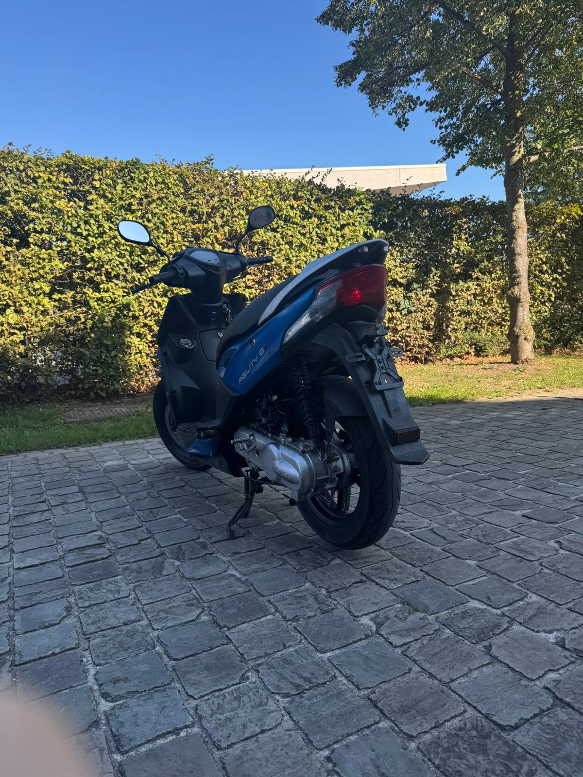 Kymco agility 16+ 2 t 50cc a klasse met papieren rijd niet, Fietsen en Brommers, Ophalen, Tweetakt, Gebruikt, Klasse A (25 km/u)