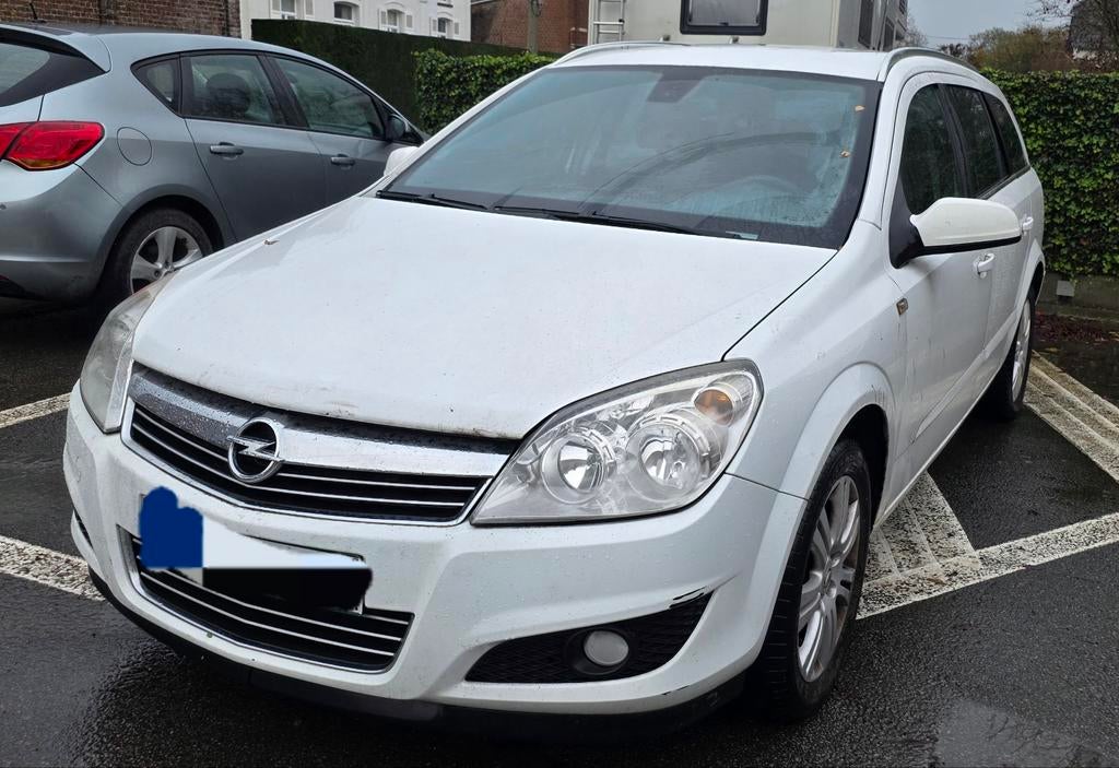 Opel Astra 1.7D, Autos, Opel, Cuir, Achat, Boîte manuelle, Noir
