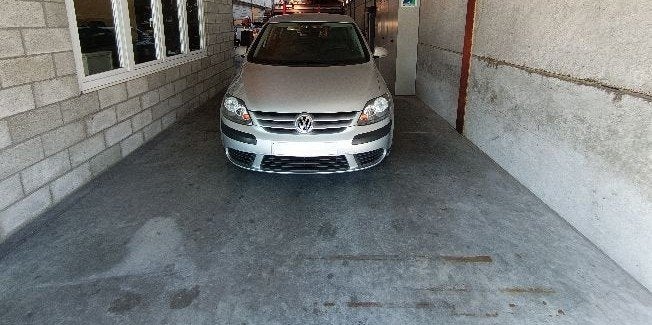 Volkswagen Golf plus 1.4i essence - deuxièmes propriétaires., Autos, Argent ou Gris, Achat, 4 portes, Boîte manuelle