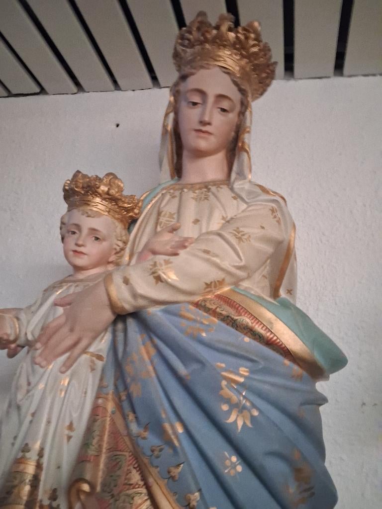 Statue de Notre-Dame en plâtre ancien, Antiquités & Art, Antiquités | Objets religieux, Enlèvement