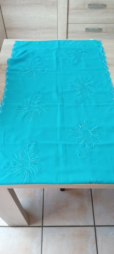 Turkooizen sjaal of sarong met strass, Handtassen en Accessoires, Overige Accessoires, Ophalen of Verzenden, Gebruikt