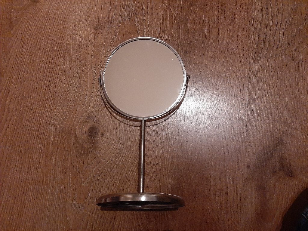 Zilveren Spiegel voor Badkamer/Slaapkamer, Ophalen of Verzenden