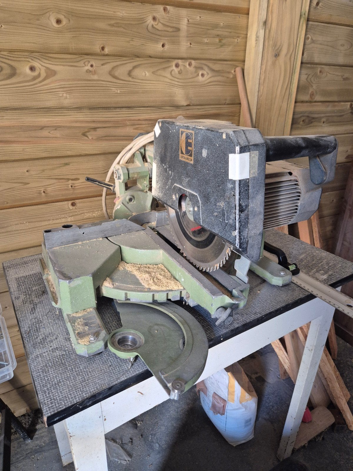 Afkortzaag, Bricolage & Construction, Outillage | Scies mécaniques, Enlèvement, Utilisé, Scie à onglet, Elektra Beckum