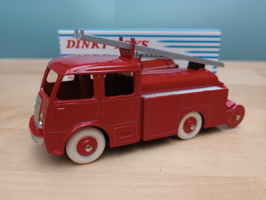 Atlas Dinky Berliet Fourgon Incendie 1/50, Enlèvement ou Envoi, Neuf, Bus ou Camion