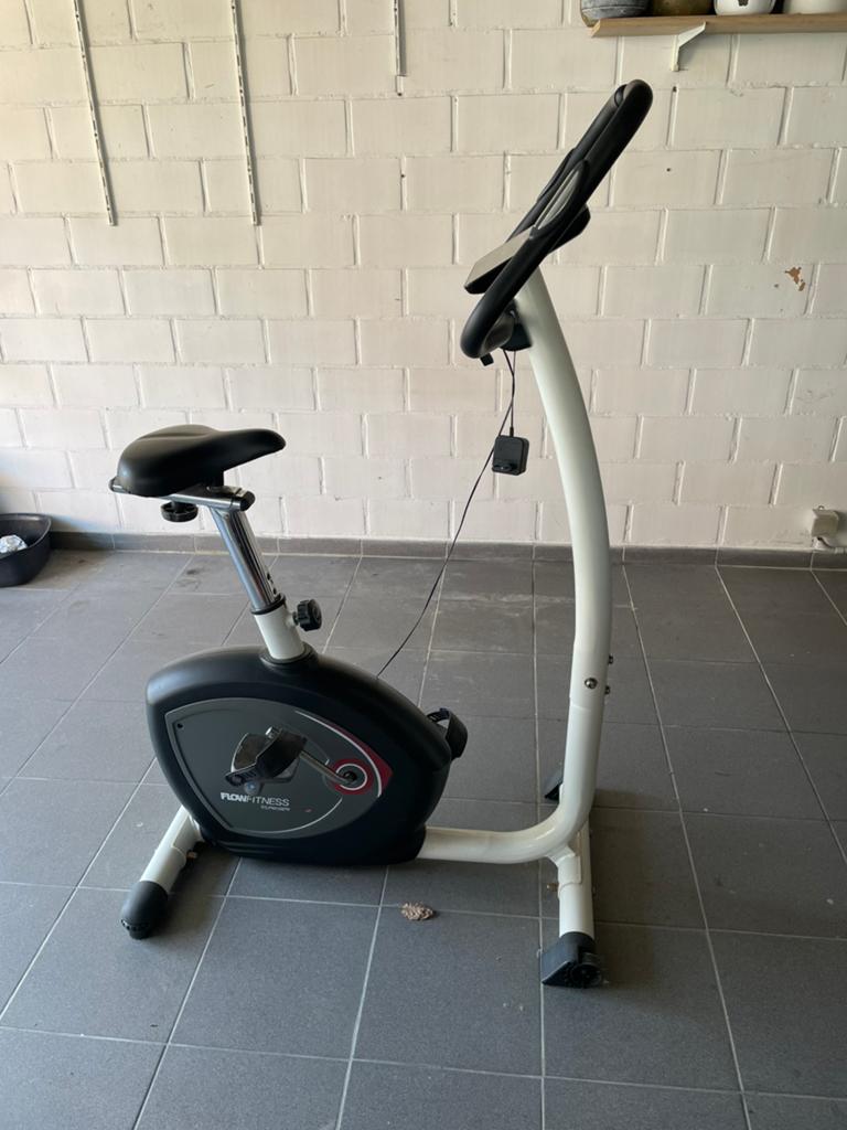 Weinig gebruikte hometrainer, Ophalen, Gebruikt, Metaal, Hometrainer