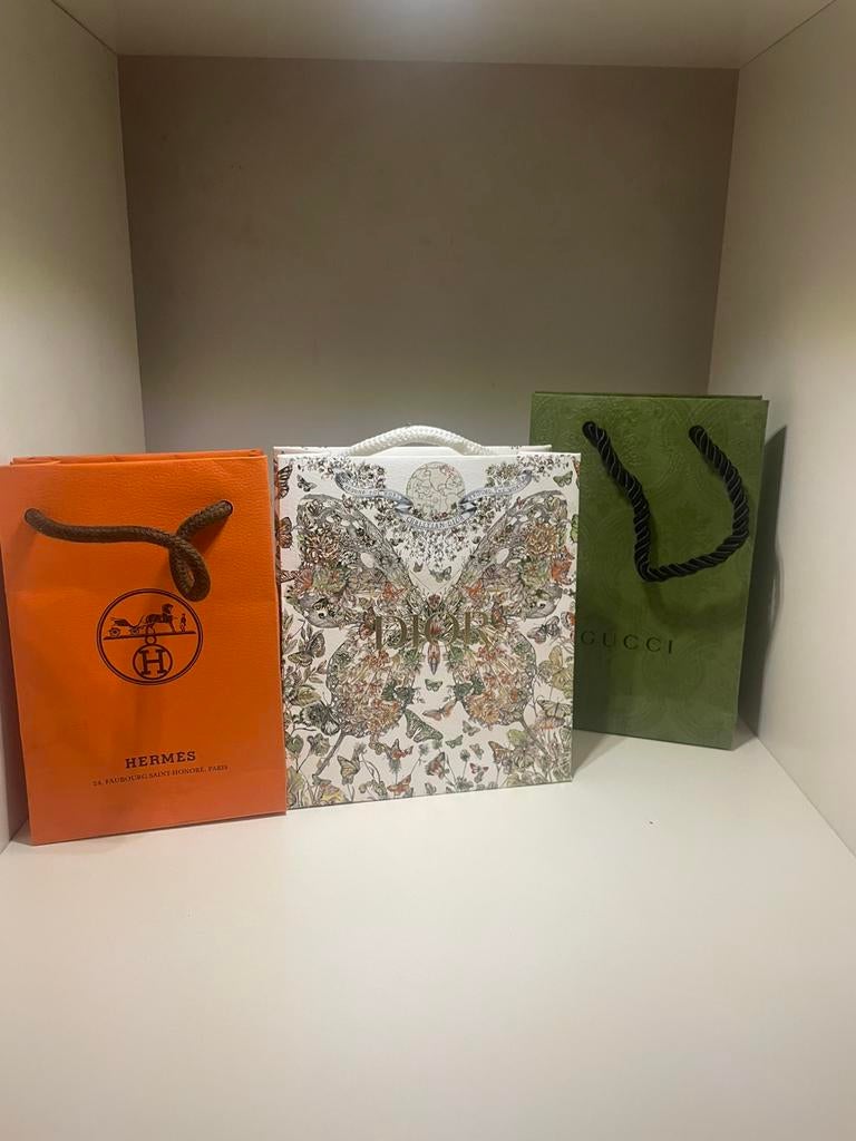 Merk zakjes dior hermes en gucci, Handtassen en Accessoires, Koffers, Ophalen of Verzenden, Nieuw