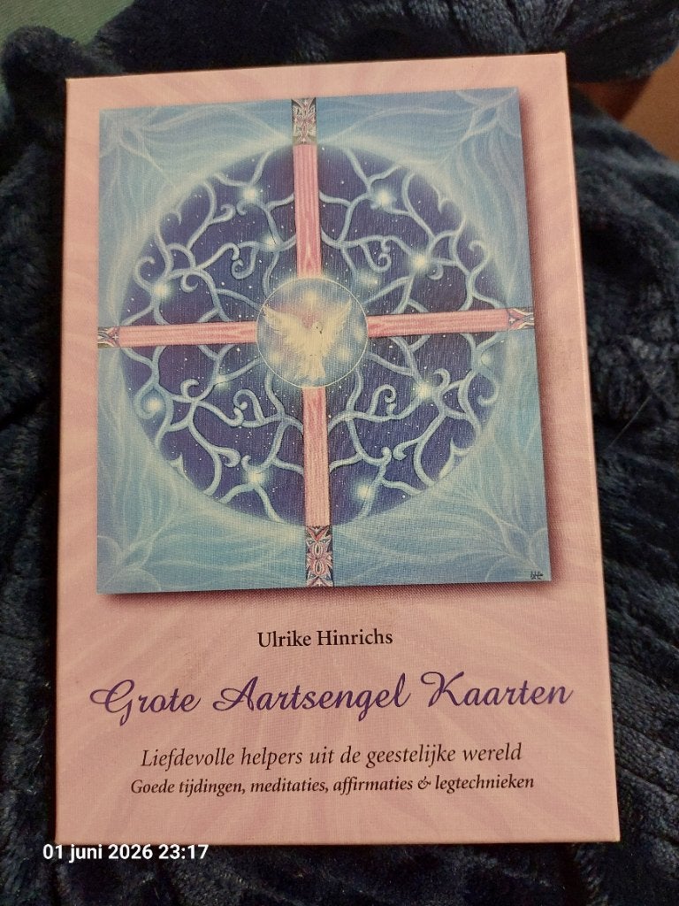 Grote aartsengel kaarten Ulrike Hinrichs, Ophalen