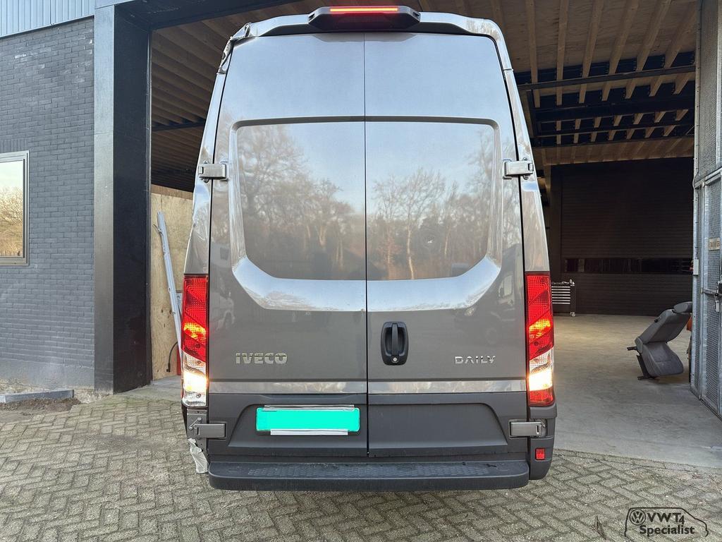 Iveco New Daily 2024 H3 achterdeuren achterportier set, Autos : Pièces & Accessoires, Carrosserie & Tôlerie, Haillon arrière, Autres marques automobiles