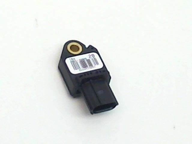 CAPTEUR AIRBAG Toyota Auris (E15) (|8983102080|TRW28|), Utilisé, Toyota