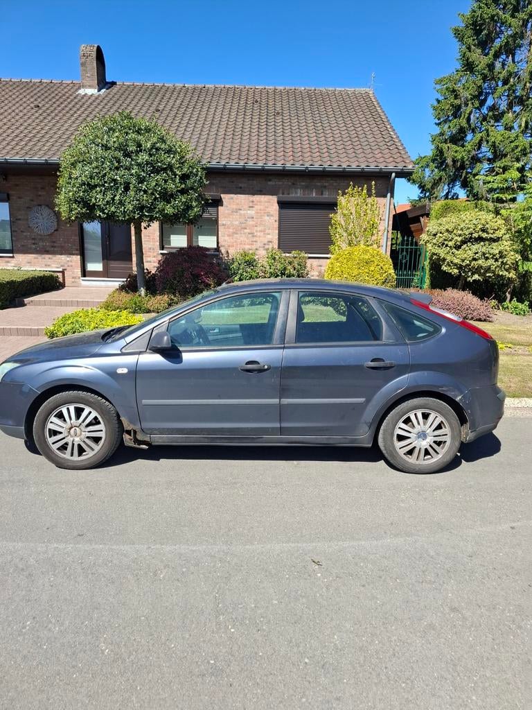 Ford Focus 2006 pour l'exportation (la voiture fonctionne bi, Autos, Ford, Focus, Achat, Diesel, Particulier