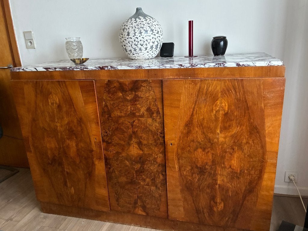 Groot Art Deco-buffet, Ophalen