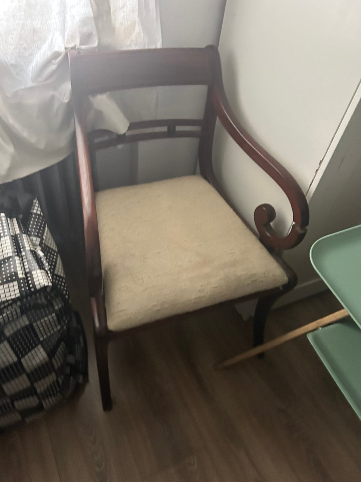 Chaise ancienne en bois – Style Biedermeier, Antiquités & Art, Enlèvement