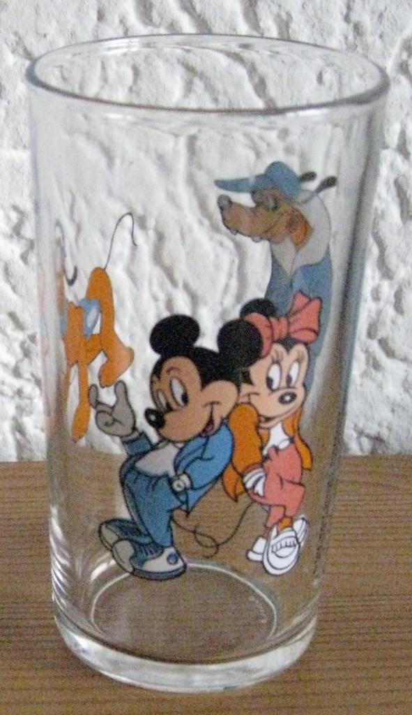 limonade glas Walt Disney Marne Mosterd Groningen, Verzamelen, Disney, Ophalen of Verzenden, Nieuw, Servies