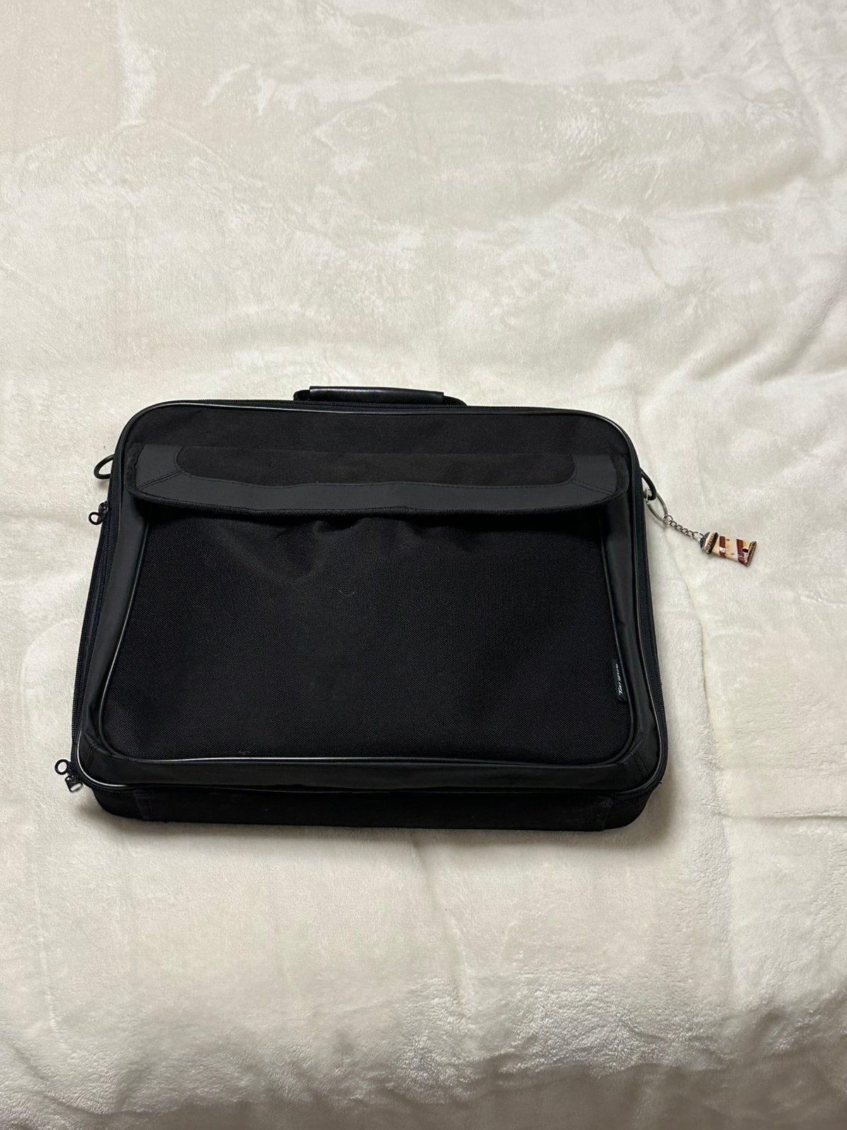 Laptophoes van 15 inch - perfecte staat, Computers en Software, Laptoptassen, Ophalen, 15 inch, Zo goed als nieuw
