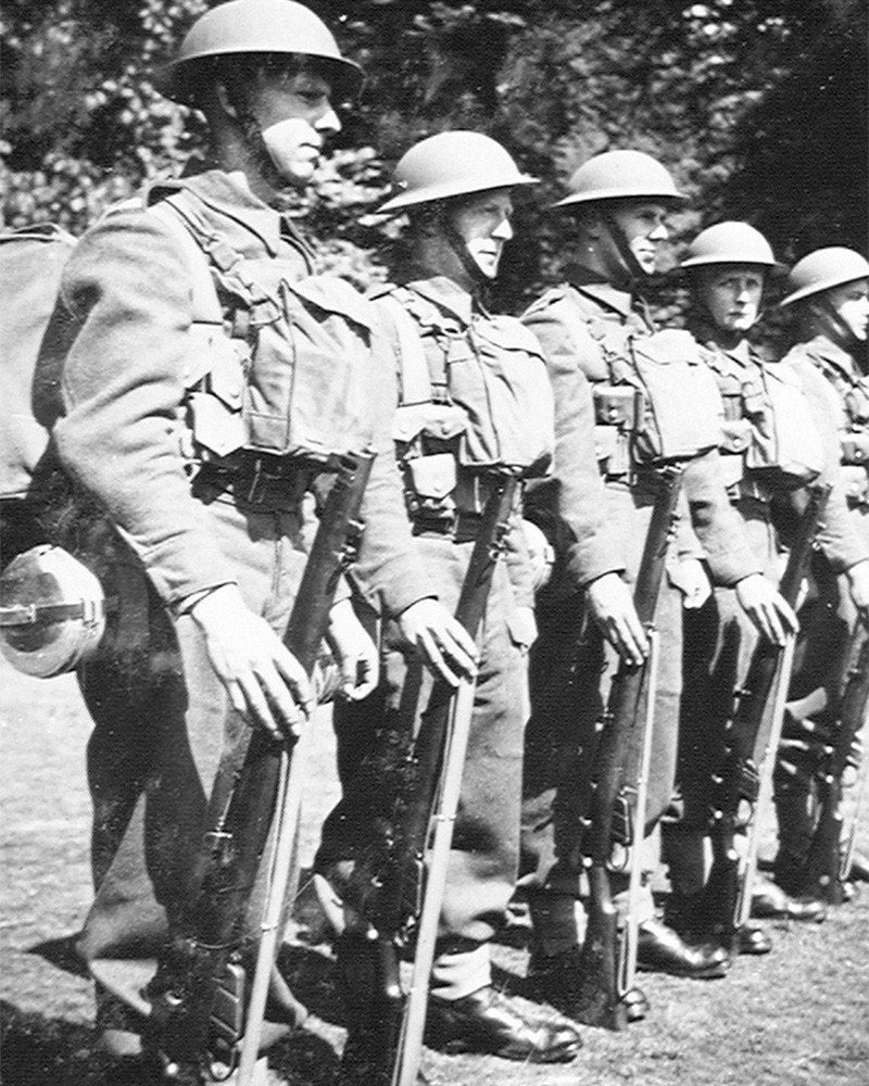 Casque en acier Mk11 avec badge du Royal Army Ordnance Corps, Enlèvement ou Envoi, Armée de terre, Casque ou Béret