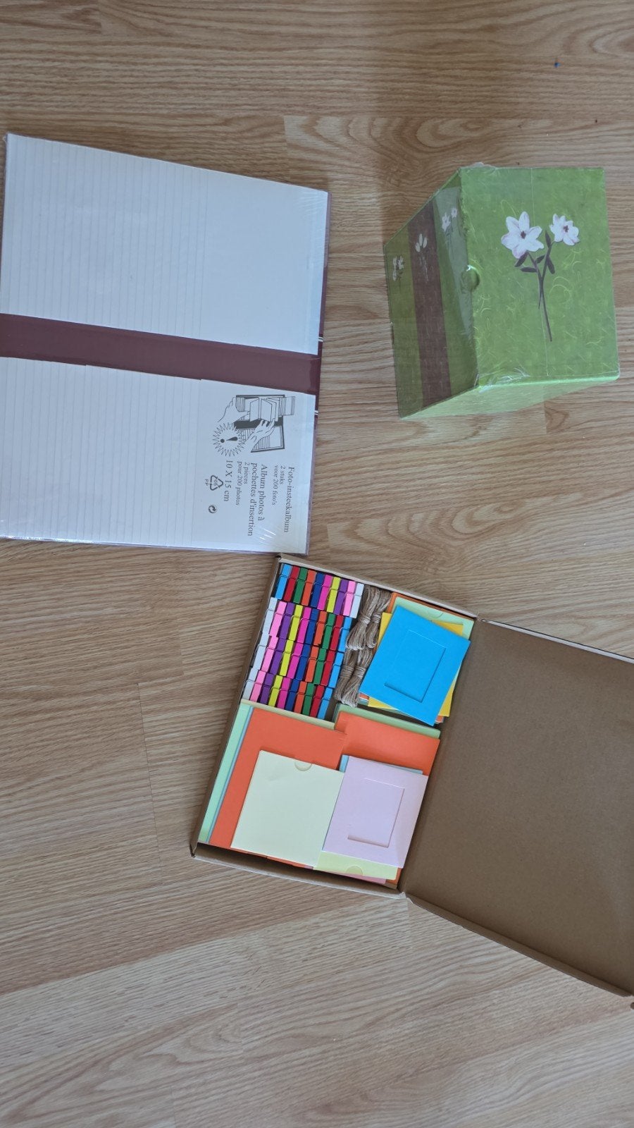 Gros lot pour passionnés de photos et scrapbooking. Tout est, Enlèvement ou Envoi