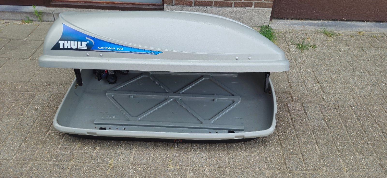 dakkoffer thule ocean 100, Enlèvement