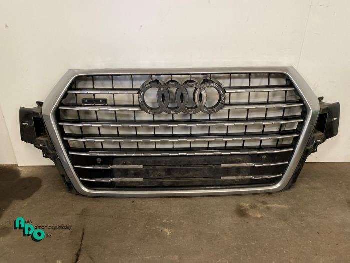 Calandre d'un Audi Q7 (Q7 15-), -, 3 mois de garantie, Audi, Utilisé