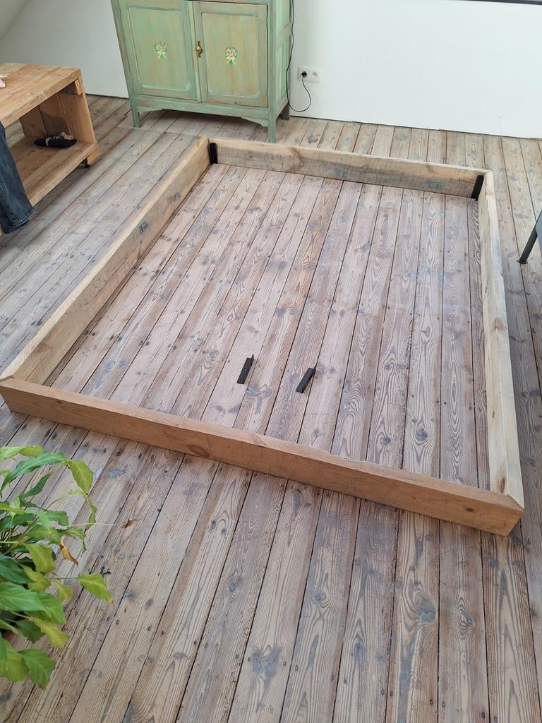 Kader voor bed, Ophalen, Gebruikt, Steigerhout, Tweepersoons