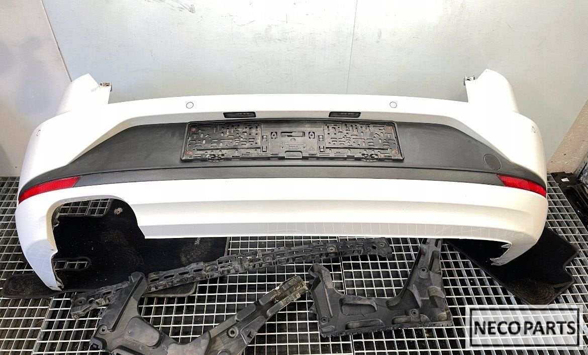 SEAT LEON III FR ACHTERBUMPER LB9A COMPLEET LEVERBAAR!!, -, Garde-boue, Utilisé, -