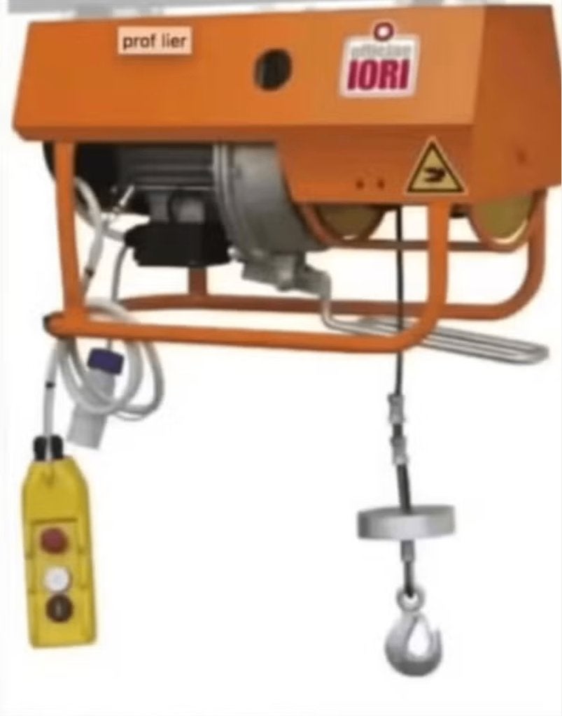 IORI DM500 lier/ / bouwlift / goederenlift / stellinglift, Ophalen, Gebruikt