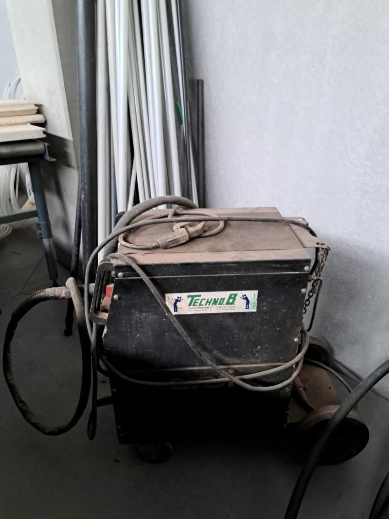 laspost halfautomaat, Enlèvement, Utilisé