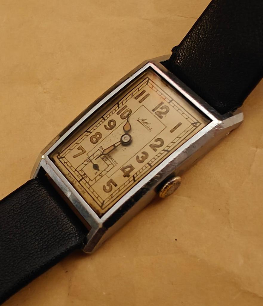 Montre art déco 1940