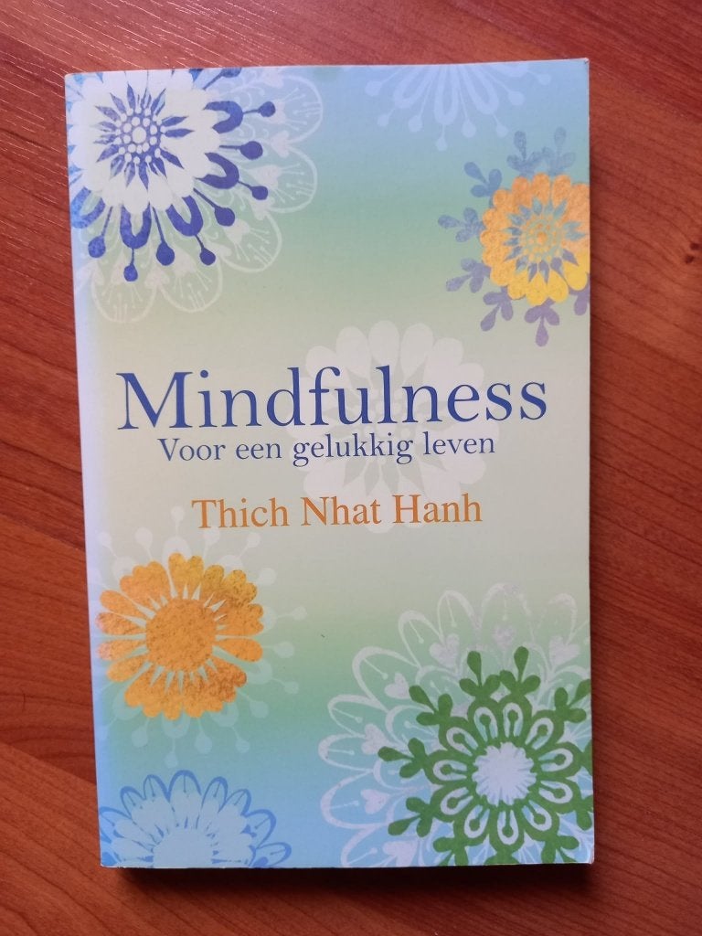 Mindfulness - Thich Nhat hanh (Voor een gelukkig leven), Boeken, Achtergrond en Informatie, Spiritualiteit algemeen, Verzenden