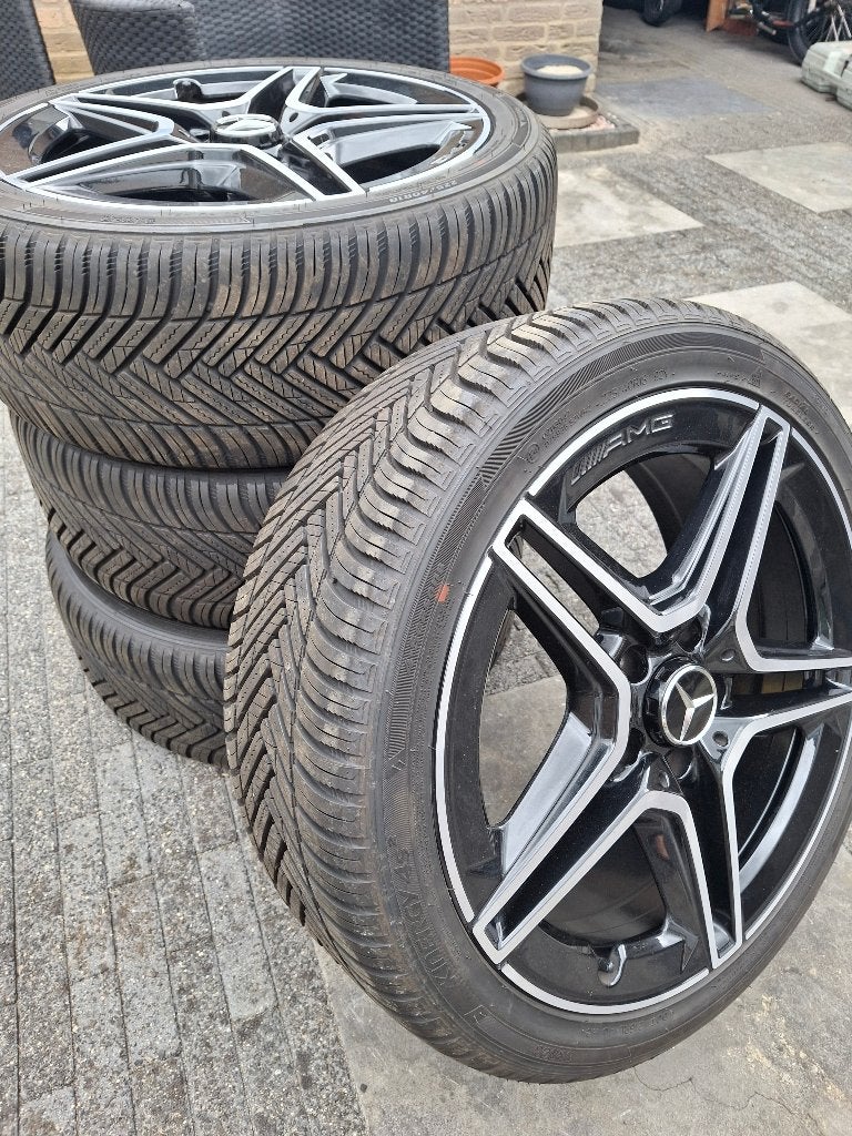 18 Inch Mercedes 5x112 AMG velgen A/B/CLA W177, Auto-onderdelen, Banden en Velgen, Ophalen, 18 inch, Gebruikt, Banden en Velgen
