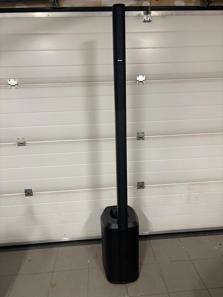 Bose L1 Pro8 portable line array systeem, Audio, Tv en Foto, Ophalen, Zo goed als nieuw