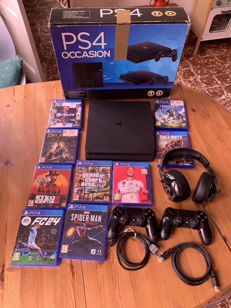 Pack Sony PS4 Slim 1 To + Boîte + 2 Manettes + 7 Jeux, Enlèvement, Comme neuf
