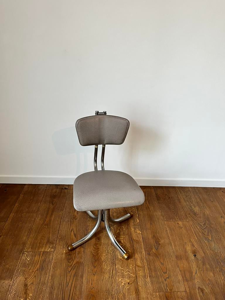Stoeltje met verstelbare rug, Huis en Inrichting, Ophalen, Gebruikt, Overige kleuren, Industriële look