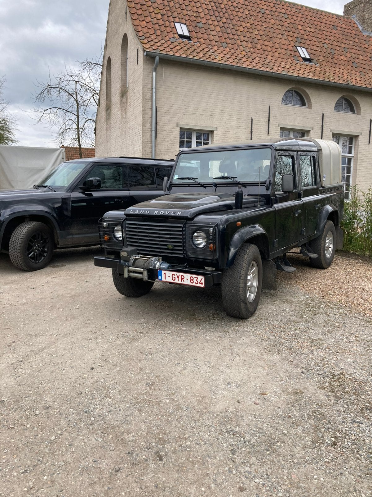 Land Rover Defender 110 td4, Auto's, Land Rover, Particulier, Defender, Diesel, SUV of Terreinwagen, 4 deurs, Handgeschakeld, Zwart